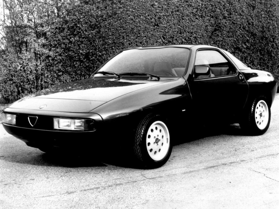  Alfa Romeo Zeta 6 1983 года  (фото 6 из 7)